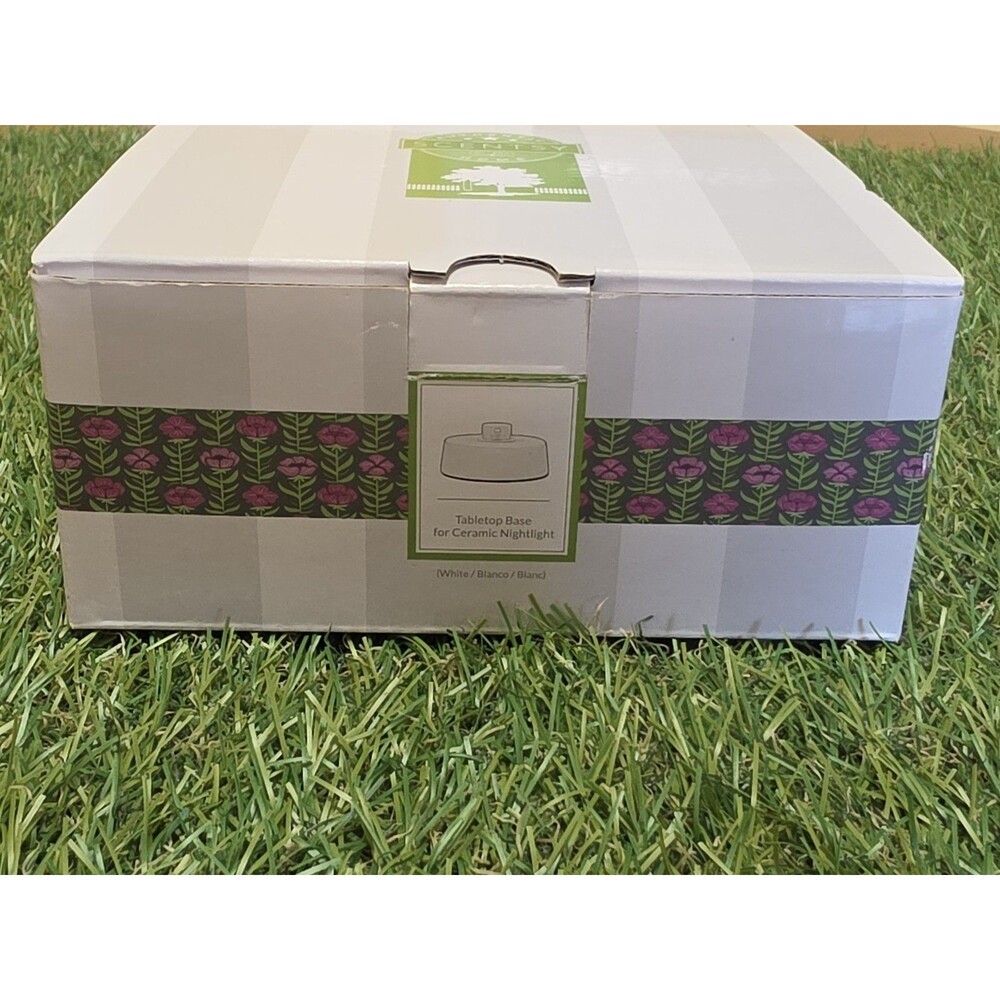 Scentsy Tabletop Base for Ceramic Nightlight Warmer + Led Bulb New In Box #39448